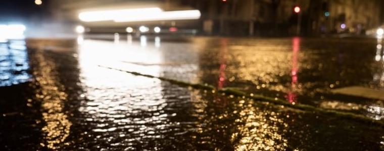 ОД МВР-Добрич с апел: Пътищата са обледени, да не се пътува до обработката им