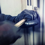 16-годишен задържан за кражба в Каварна