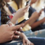 Все повече държави ограничават достъпа на деца до социалните мрежи