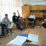 Спектакълът „Живата памет на времето“ отново на сцената в Добрич (ВИДЕО)