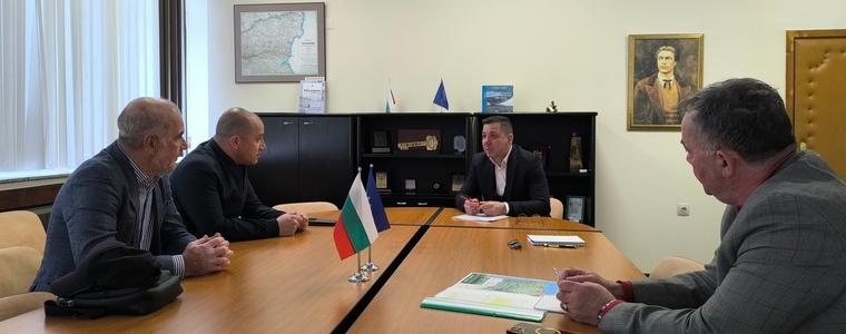 Областният управител обсъди състоянието на републиканска пътна мрежа в областта с ръководители от ОПУ-Добрич