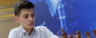 Момчил Петков с нова победа на Европейското индивидуално първенство по шах