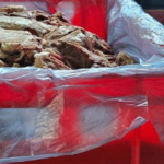 БАБХ затвори кланица край Пловдив, близо 35 тона храна отиват в екарисаж