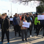 Пореден протест в района на „Пинета“ - хората искат спешен ремонт на улиците (ВИДЕО)