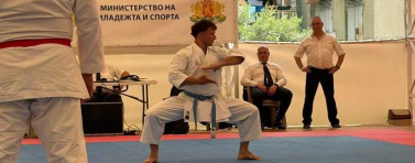 КАРАТЕ: Пеньо Пенев над всички и на „ката“, и на „кумите“ на републиканското за полицаи