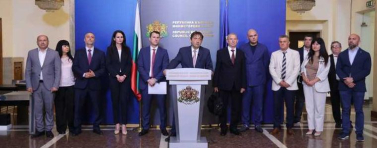 Правителството започва поредица от срещи за справяне с безводието