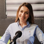 Стефани Маринова от Добрич: От музикалната сцена до работа в европейска институция в Брюксел