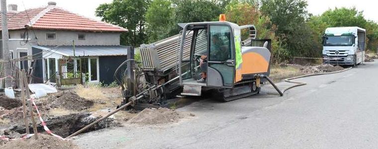 Подмяната на водопроводите в Спасово приключва, работи се вече и в Къпиново
